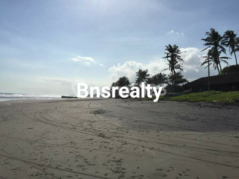 Beachfront Land at Pasut Beach
