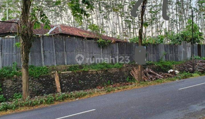 Tanah Pinggir Jalan Cocok untuk Gudang daerah Sukorambi.