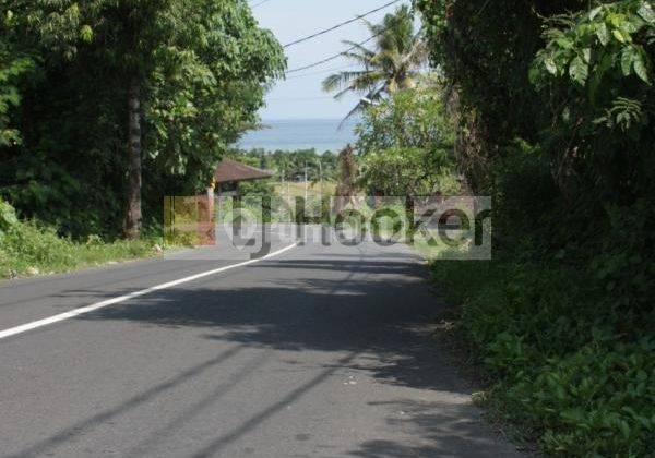 Land for sale in Banjar Siyut Tulikup Gianyar Near Main Street and Siyut Beach 2