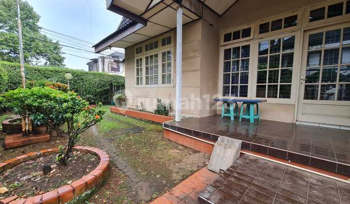 Rumah Hitung Tanah di Cinere