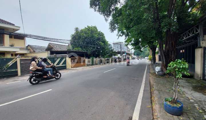 Panglima Polim commercial area, spacious 207 square meters