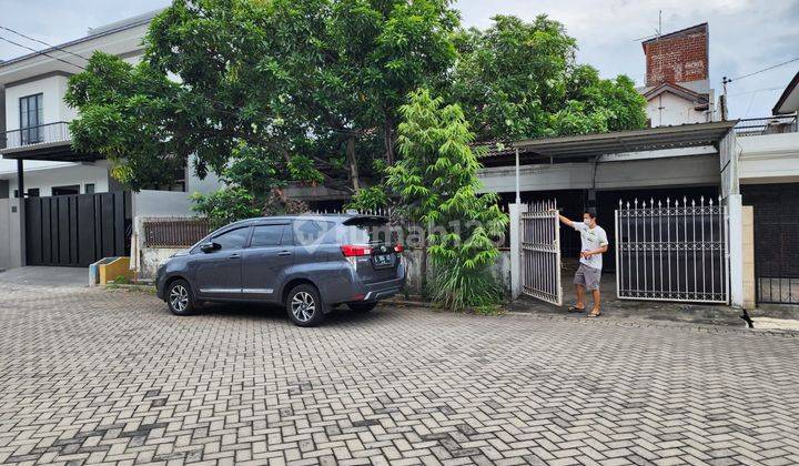 RUMAH KLAMPIS SEMOLO TIMUR HITUNG TANAH 1