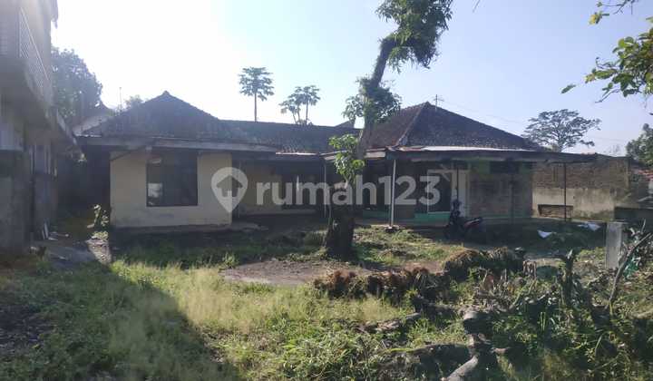 CIKADUT RAYA, CICAHEUM. RUMAH HITUNG TANAH DI BANDUNG TIMUR, KOTA BANDUNG.
