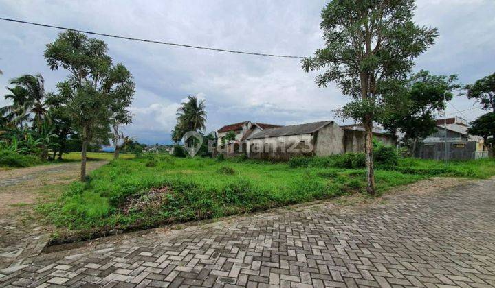 TANAH KAVLING MURAH SIAP BANGUN DI LINGKUNGAN CLUSTER DEKAT TRANSMART & ROXY JEMBER 2