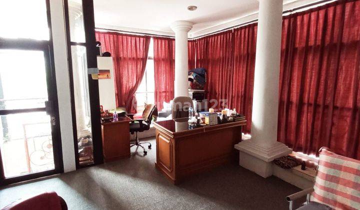 Dijual Cepat Kemang, Rumah Hitung Tanah Lokasi Strategis, Cocok Untuk Kantor 2