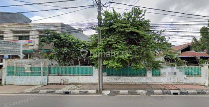 Rumah lama hitung tanah murah di lokasi super fantastis Cempaka Putih 1