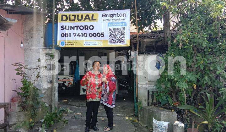 TANAH BONUS BANGUNAN DI JEBRES DEKAT KAMPUS UNS SOLO 1