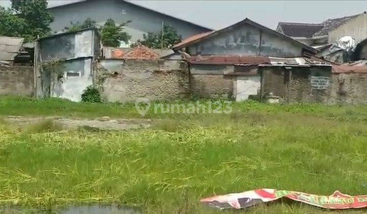 Tanah kosong di Jalan raya narogong bekasi jawa barat 3000 SHM Cocok buat gudang ,parkiran klinik dll 2