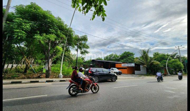 TANAH DI JALAN UTAMA FRANS SEDA KOTA KUPANG. DEPAN TAMAN NOSTALGIA 1