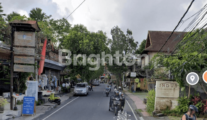 Rare Land in a commercial area in the center of Ubud Bali 1