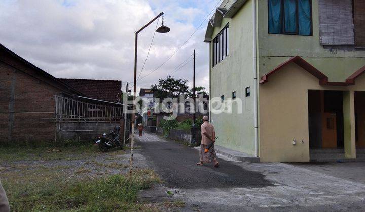 SELANGKAH HOTEL HYATT, SCH SLEMAN CITY HALL, PALAGAN, JONGKE, MLATI. LINGKUNGAN ISLAMI, DEKAT MASJID DAN PEMUKIMAN PENDUDUK. 2