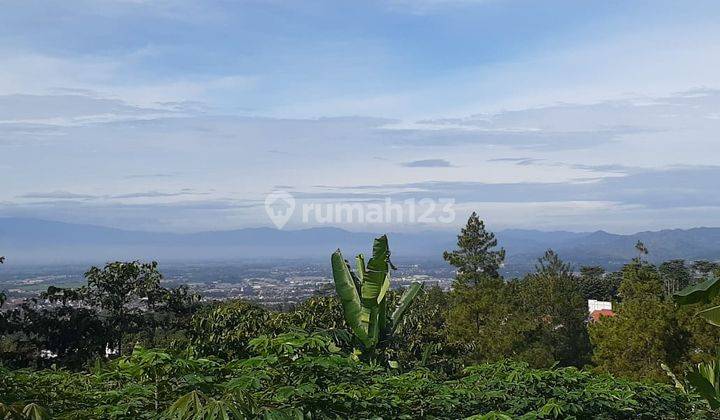 Di  Tanah Datar Kotak Di Paku Haji Bandung Barat 2