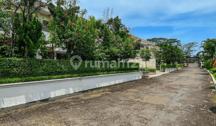 Dibawah Njop tanah berikut 17 rumah di tb simatupang jaksel