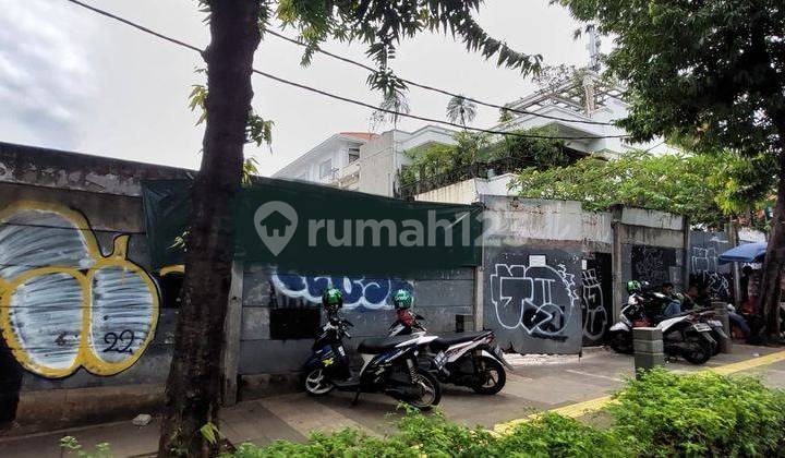 Tanah komersil di kemang