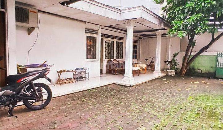 Rumah hitung tanah di kawasan cipete 1