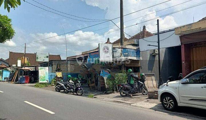 Hot List for Sale of Building Bonus Land Location on Main Road Pemogan, South Denpasar 1