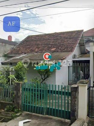 Rumah Tua hitung tanah di Jl Hang jebat, Kebayoran baru jaksel