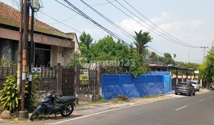 Tanah bonus rumah dijalan Flamboyan Enggal Tanjung Karang Pusat Bandarlampung 1