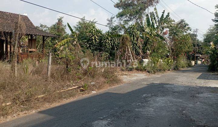 Tanah Pekarangan Luas 305 Meter Persegi Lokasi Pakembinangun Sleman 1