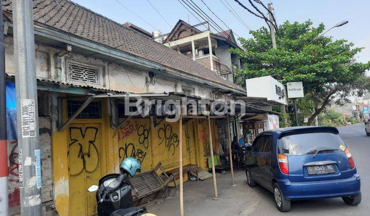 HITUNG TANAH SAJA !!! RUMAH KUNO BELAKANG MANGKUNEGARAN SOLO 2