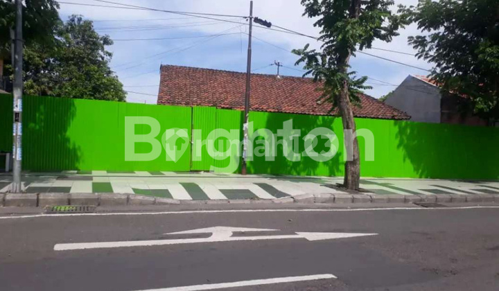 LAND ON AHMAD YANI STREET, SURABAYA