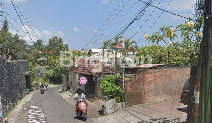 CHEAP AND RARE LAND IN A VILLA ENVIRONMENT IN UMALAS - BALI 1