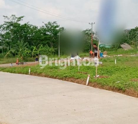 TINGGAL 1 UNIT SAJA, TANAH MURAH DAN STRATEGIS DI JL. KALI KANGKUNG - NGALIYAN 2