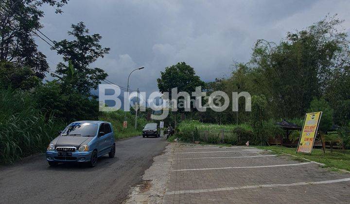 Tanah luas di arah jalur lintas Barat kota Batu 2