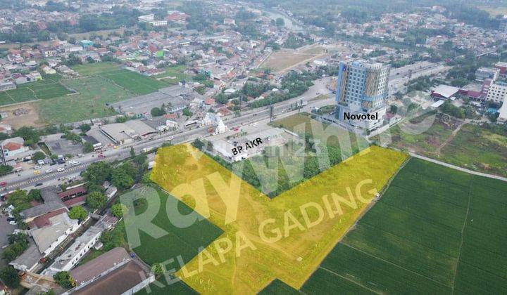 Tanah Komersial  Jl International Karawang Barat, Luas 1,3 Ha 2