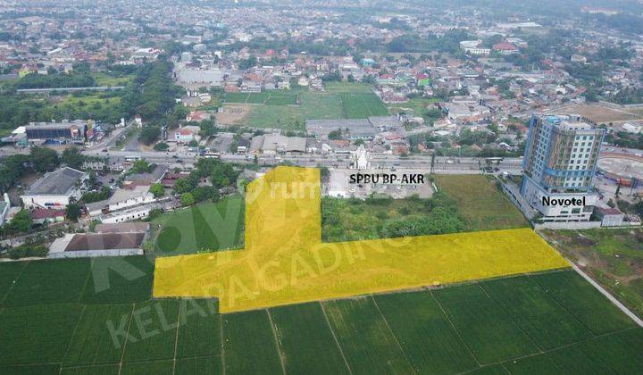 Tanah Komersial  Jl International Karawang Barat, Luas 1,3 Ha 1