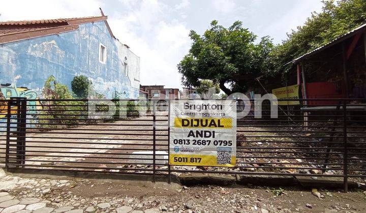 TANAH SELUAS 720M² DI PRAWIROTAMAN