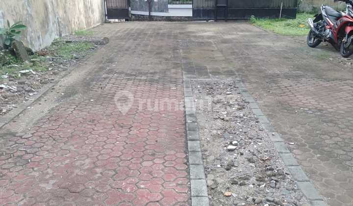 For Sale Cempaka Bintaro Quick Sale Suitable for Investors, Plot Calculation House in Cempaka Pesanggrahan Bintaro South Jakarta For Sale Cempaka Bintaro Quick Sale Suitable for Investors, Plot Calculation House in Cempaka Pesanggrahan Bintaro South Jakarta