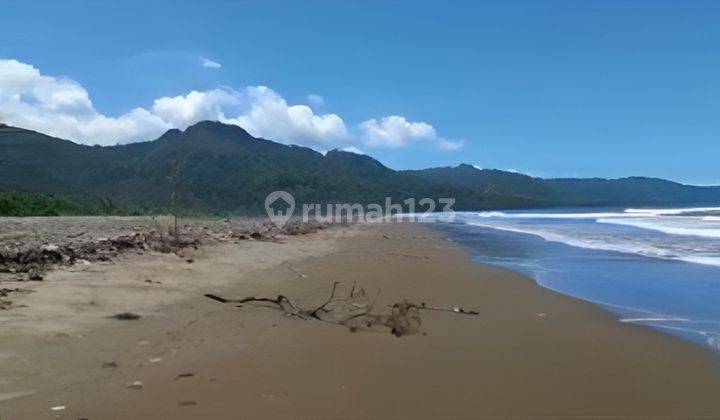 Tanah Dengan Pemandangan Pantai Dan Pegunungan Di Pinggir Pantai Loji Pelabuhan Ratu Cocok Untuk Dijadikan Beach House  1