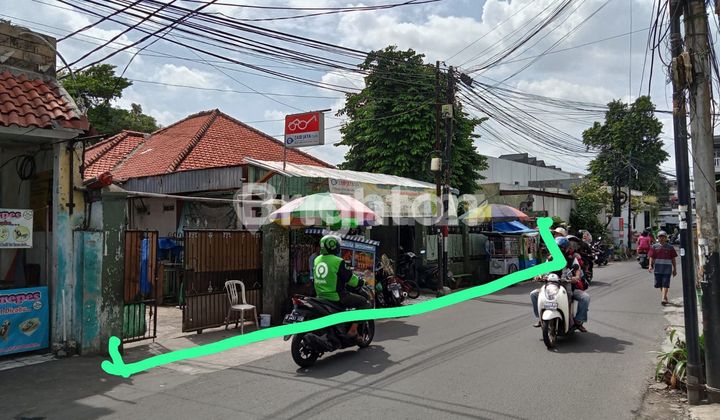 RUMAH HITUNG TANAH STRATEGIS DI JL. BANGKA PELA, JAKARTA SELATAN