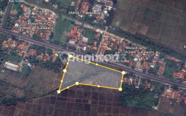 LAND RIGHT IN FRONT OF THE DISTRICT OFFICE AND POLICE STATION, LOT SIZE 200M2