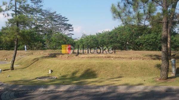 Kavling di Kota Baru Parahyangan Bandung, Strategis View Danau