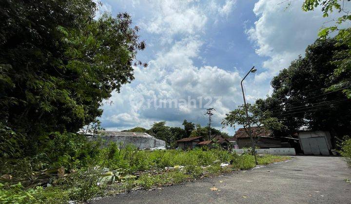 Ringroad Timur Pinggir Jalan Jogja - Wonosari 1