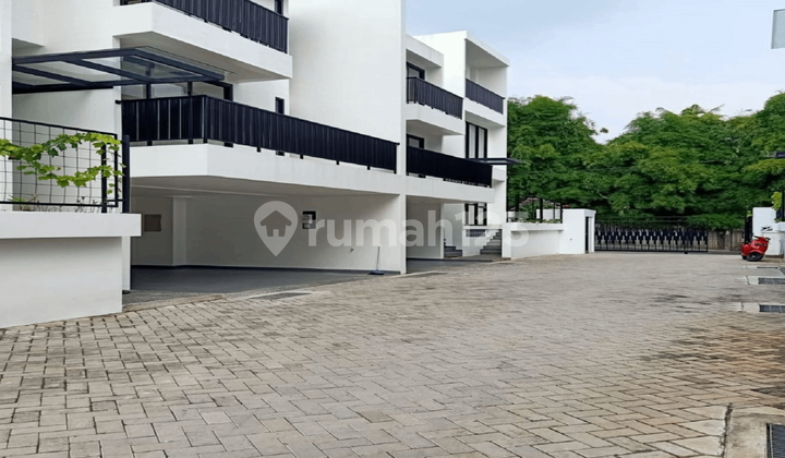Urban Living Gandaria