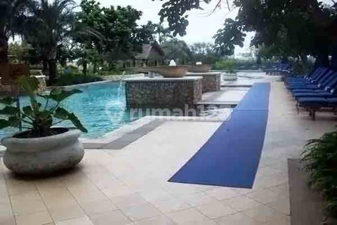 Airlangga Apartment Ritz Carlton Mega Kuningan. 4 Bedroom Private Lift