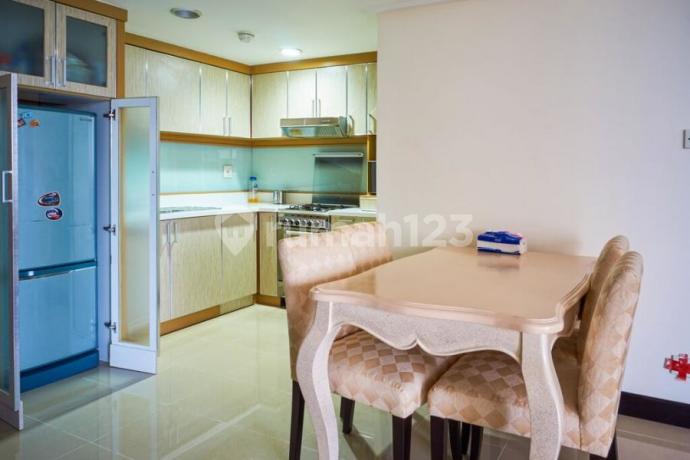 Apartemen Aston Rasuna, siap huni, full furnish.