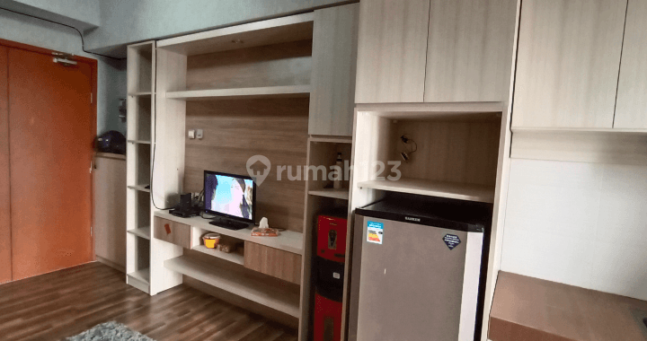 Green Lake View Full Furnish