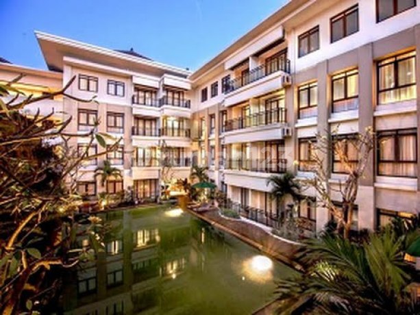 apartment luxury di jalan utama dewi sri kuta,furnish,harga murah