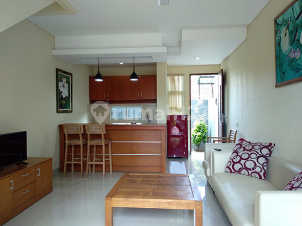 Amr.076.sri Apartment Suite Room Jl Raya Niti Mandala Renon Denpasar