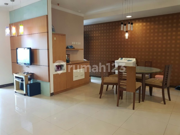 Murah...Turun Harga...Galeri Ciumbuleuit Apartemen 1 Apartemen 4 Kamar Tidur Furnished Bagus Murah...Turun Harga...Galeri Ciumbuleuit Apartemen 1 Apartemen 4 Kamar Tidur Furnished Bagus