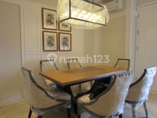 Disewa Apartemen 2BR Private Lift di The Hamilton, 1 Park Avenue 