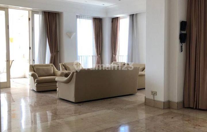APARTEMEN DARMAWANGSA RESIDENCES KEBAYORAN BARU (JARANG ADA)
