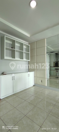 Apartemen cantik 3 bedroom plus 1 di Lantai 6 Lourdes Garden
