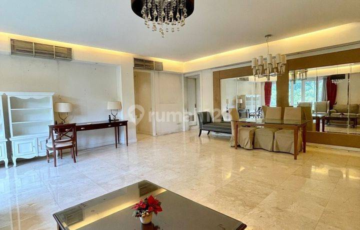 DIJUAL APARTEMEN DAKSA RESIDENCES SEMI FURNISHED dkt SENOPATI, SCBD