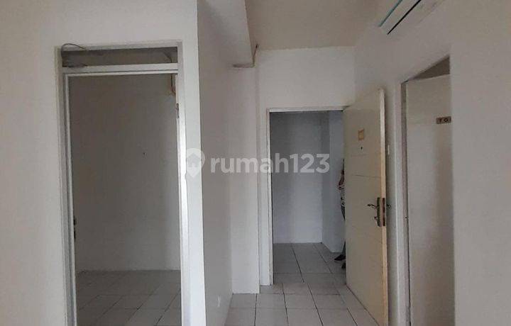 Jual Murah, 2 Kmr Tidur, Apartemen Menara Kebon Jeruk