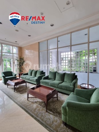 For Rent Apartment Senayan Residence Tower 1. View Play Ground